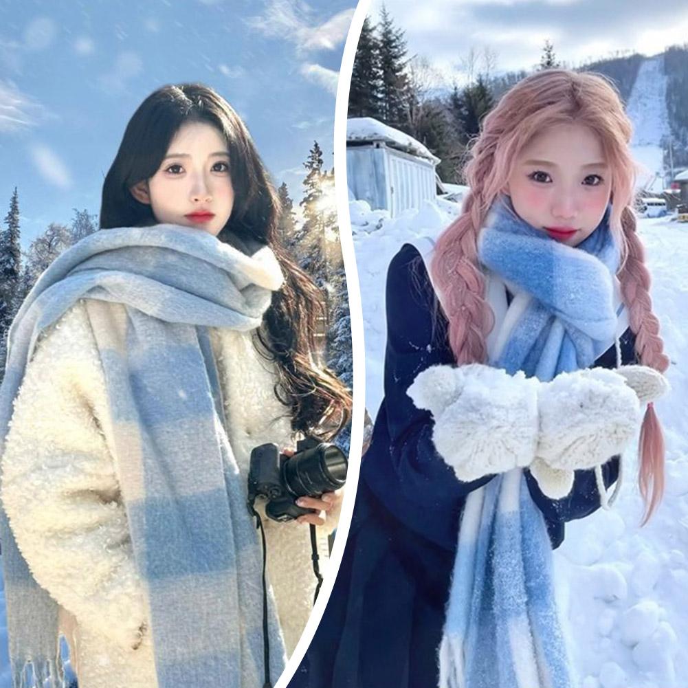 Winter Clothing Korea - Stylish Simple Korean Inspired Blue White