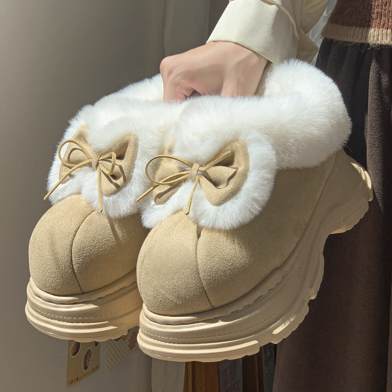 Warm Faux Fur Fluffy Slippers  - огляд і ціна Winter Clothing Korea